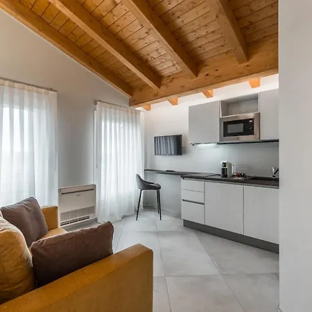 Borgo Degli Ulivi 4*