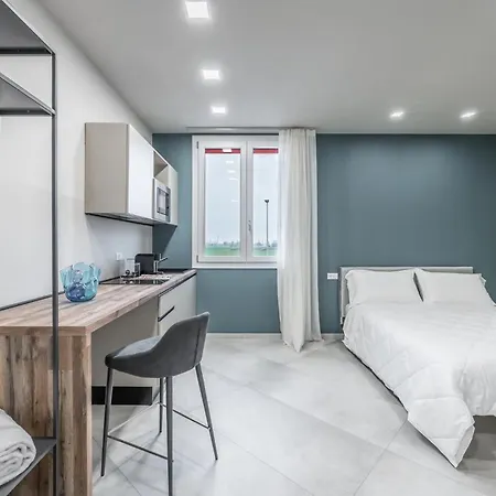 Aparthotel Borgo Degli Ulivi 4*