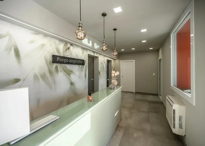 Aparthotel Borgo Degli Ulivi 4*