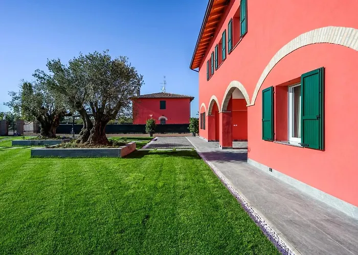 アパートホテル Borgo Degli Ulivi 4*