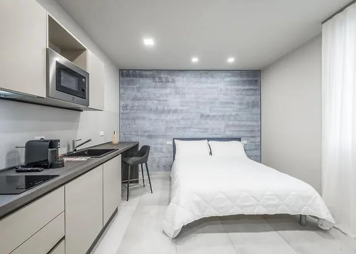 Aparthotel Borgo Degli Ulivi 4*