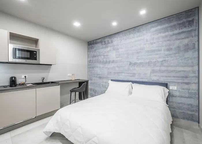 Borgo Degli Ulivi 4* フォルミージネ