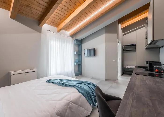 Borgo Degli Ulivi Aparthotel