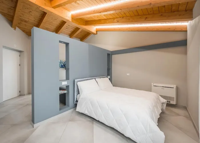 Borgo Degli Ulivi 4* フォルミージネ