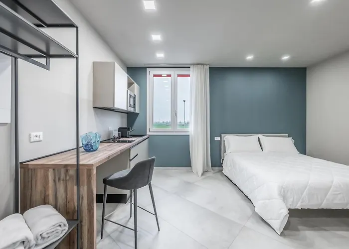 アパートホテル Borgo Degli Ulivi 4*